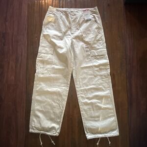 LEVI'S WOMEN'S '94 BAGGY CARGO JEANS - SIZE: WOMEN 29X30 - BEIGE New With Tags